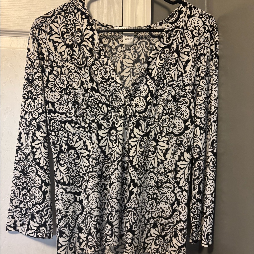 Geoffrey Beene Monochrome Long Sleeve Top